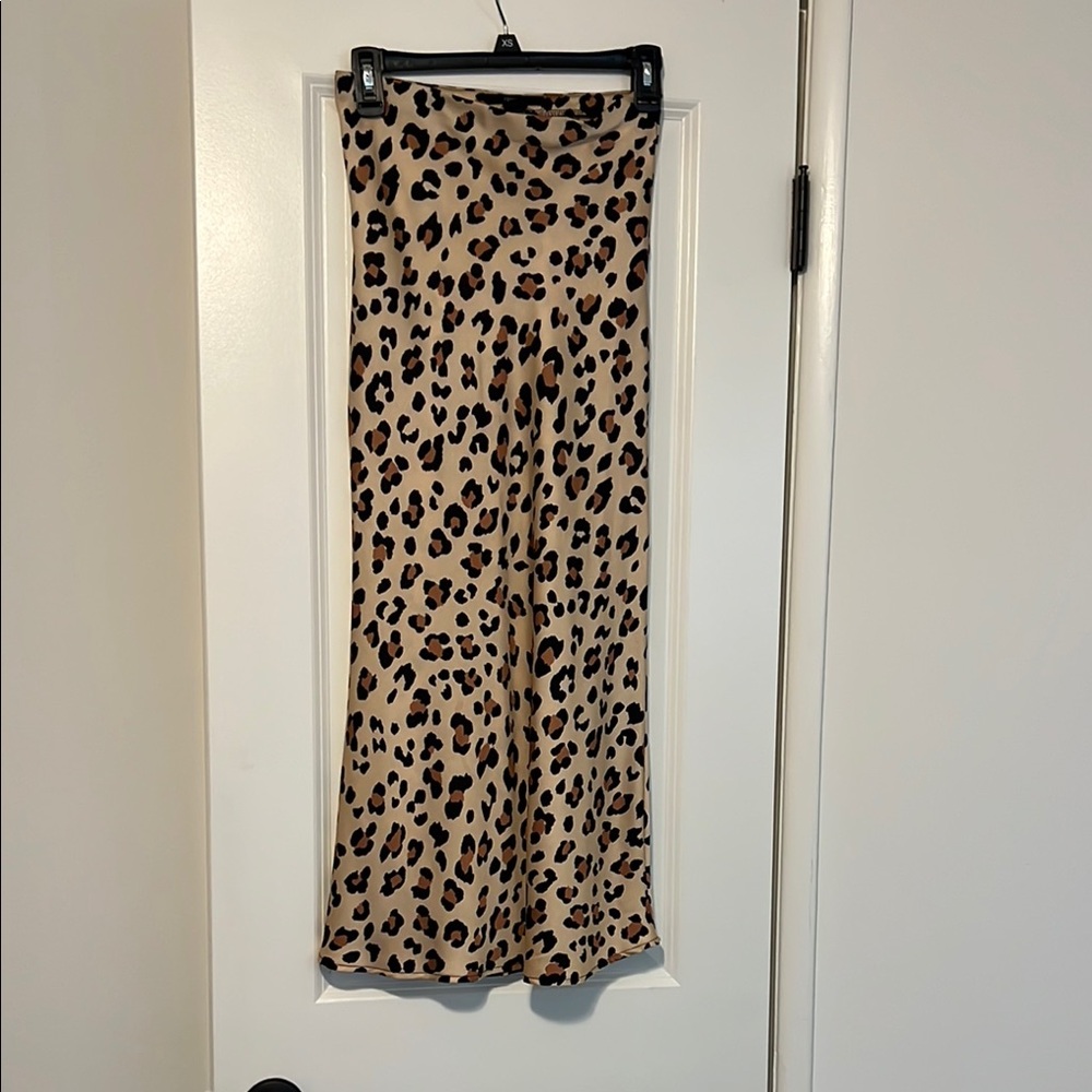 Leopard Print Midi Skirt
